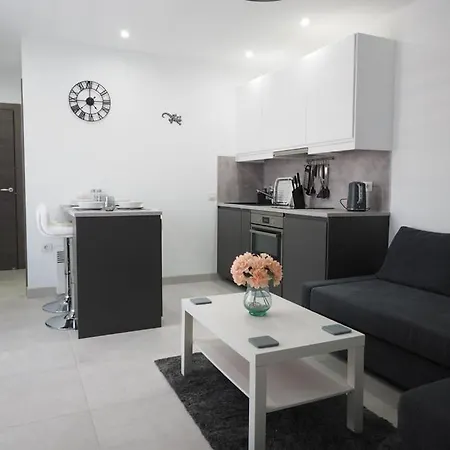 Apartment Private With Mountain And Sea Views, La Asomada, Lanzarote *